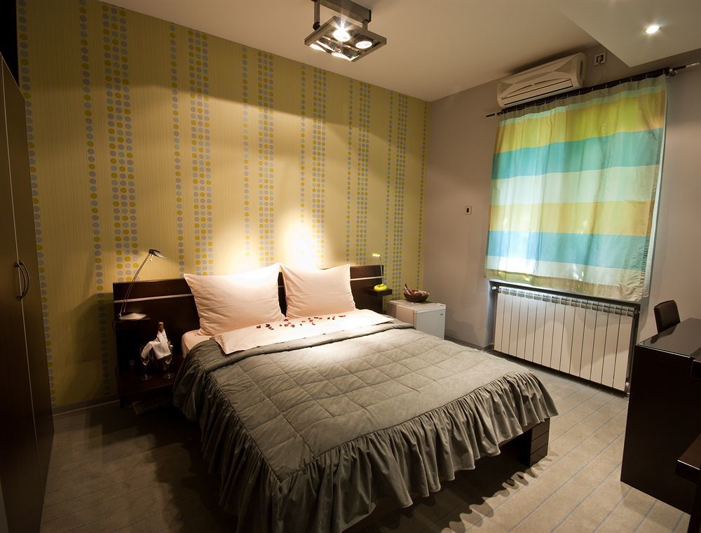 City Code In Joy Belgrado Exterior foto