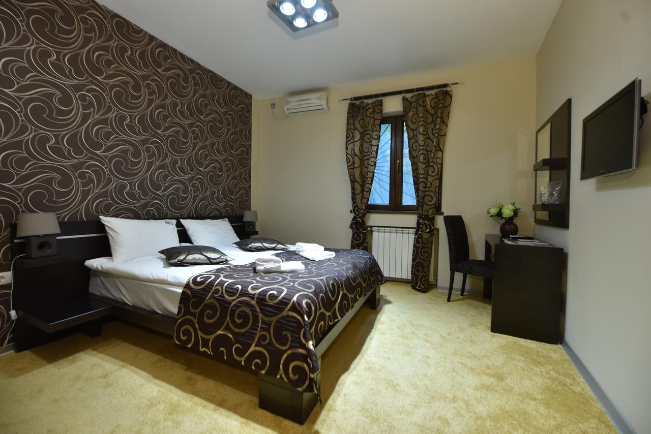 City Code In Joy Belgrado Exterior foto